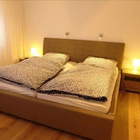 Lejlighed Anna-appartement-norderwung-eg-ug-wohnung-1